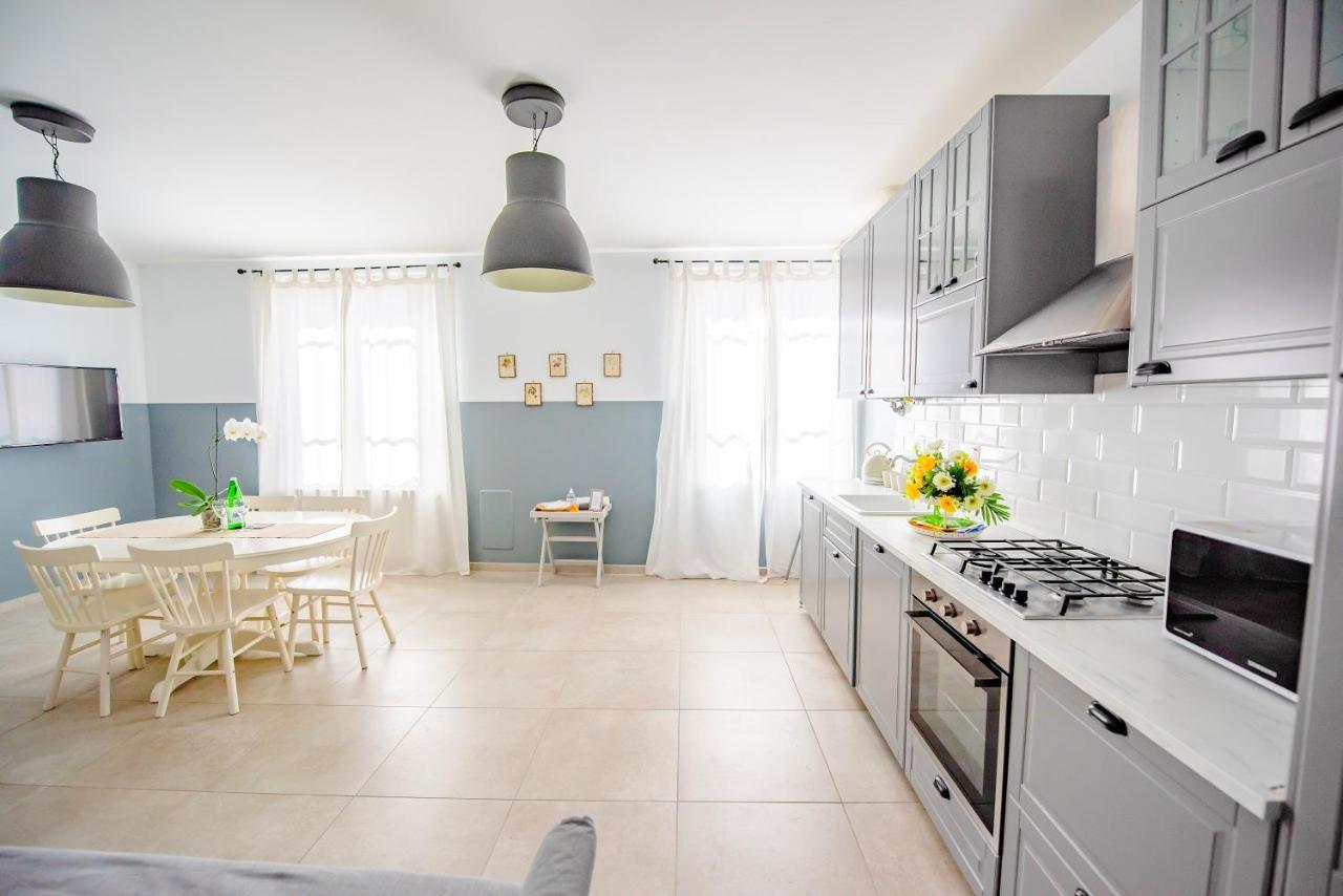Beach Apartment In The Center San Remo Exterior foto